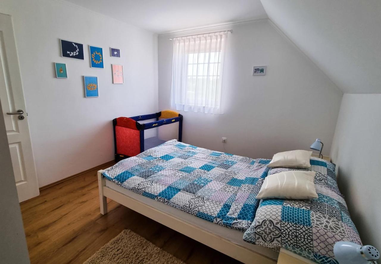 White Apartment Keszthely Esterno foto
